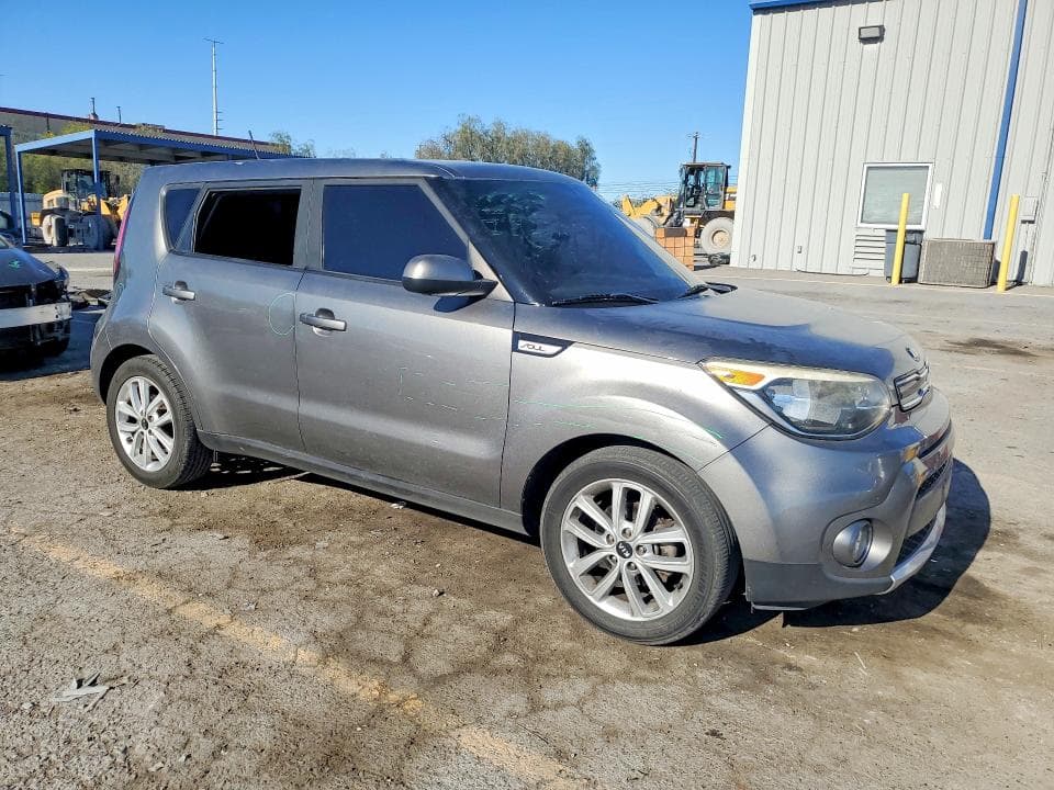 2018 KIA SOUL + 4