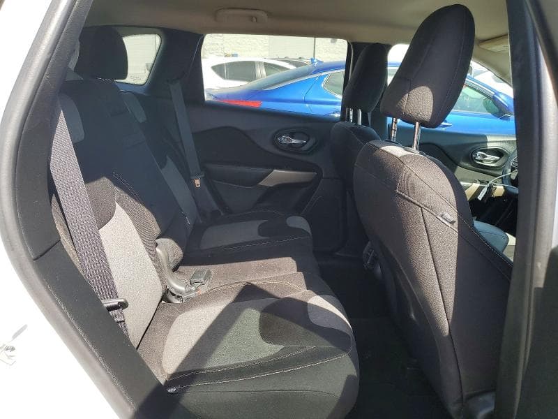 2017 JEEP CHEROKEE SPORT 10