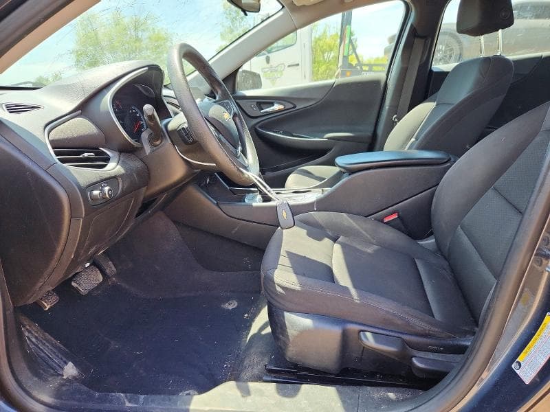 2019 CHEVROLET MALIBU LS 7