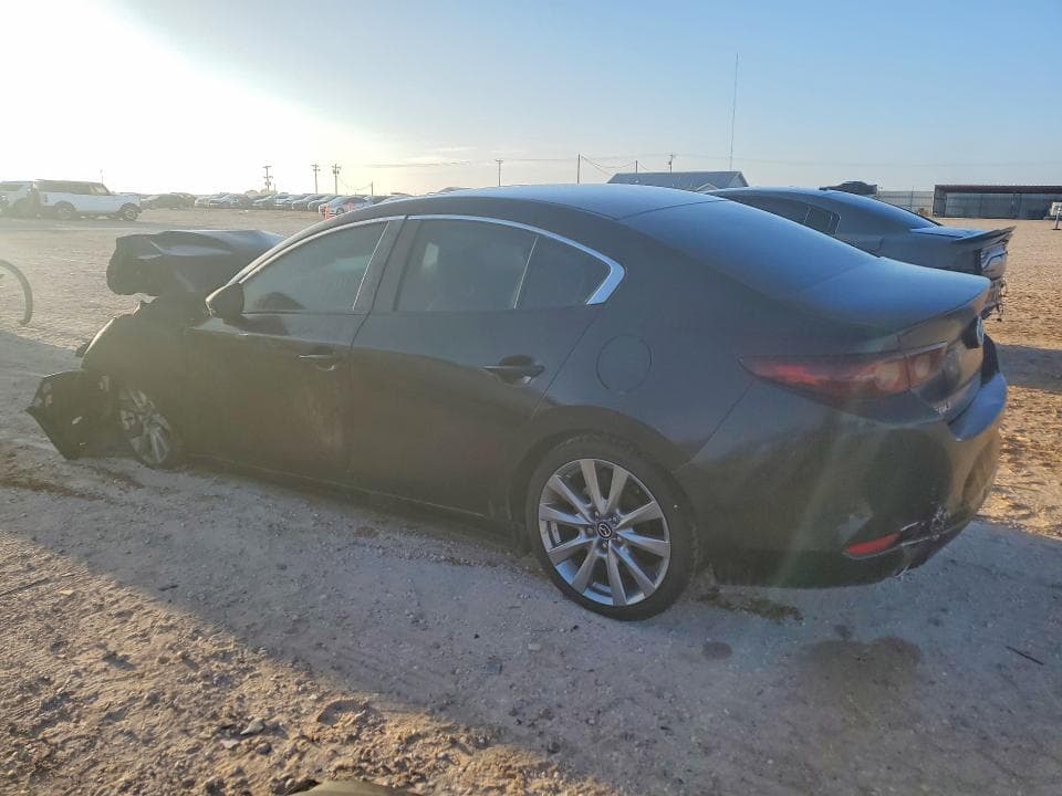 2021 MAZDA 3 PREFERRED 2