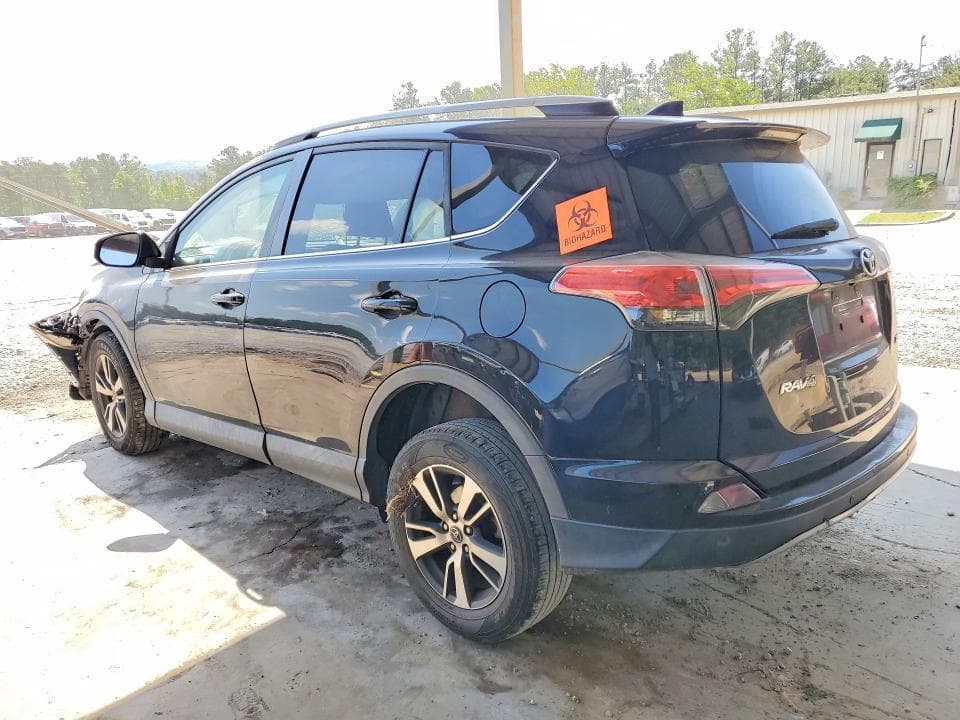 2017 TOYOTA RAV4 XLE 2