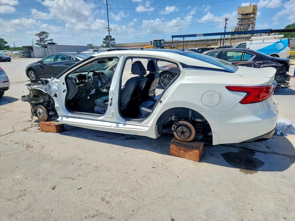 2018 NISSAN MAXIMA PLATINUM 2