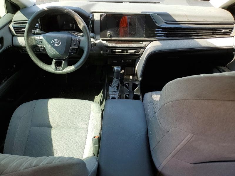 2026 TOYOTA CAMRY LE 8