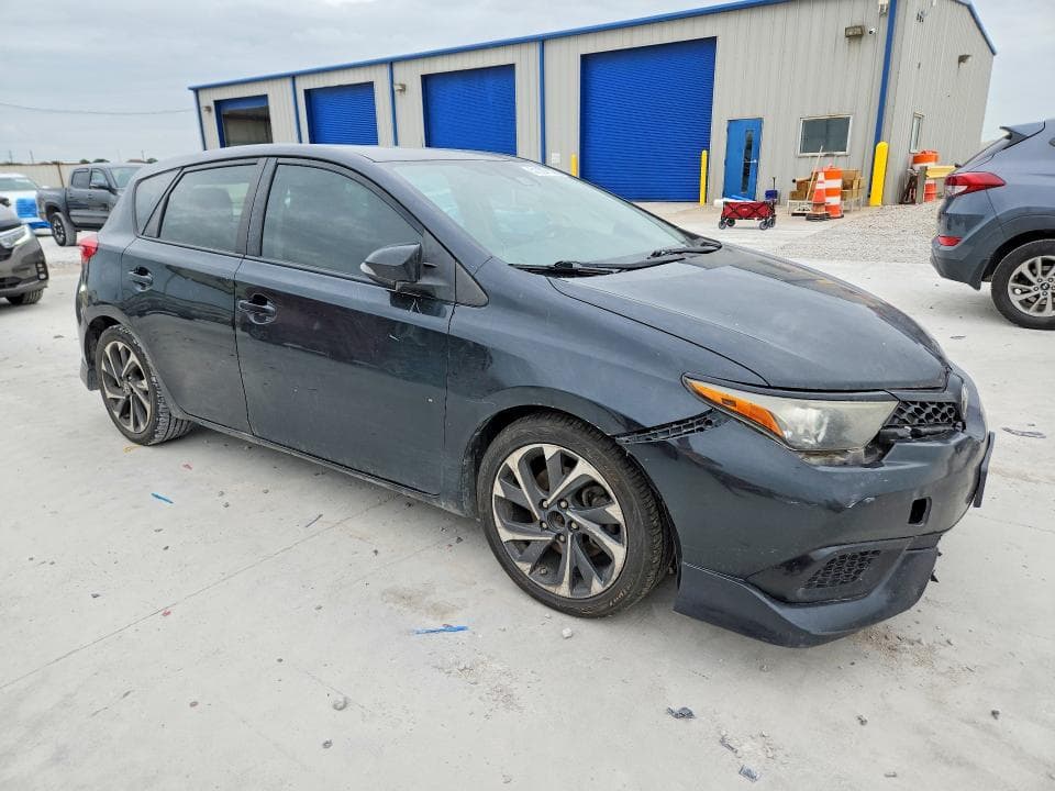 2017 TOYOTA COROLLA IM BASE 4