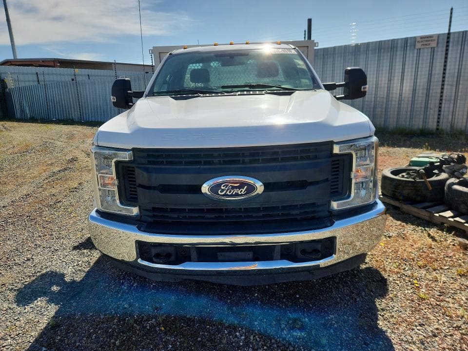 2017 FORD F350 SUPER DUTY 5