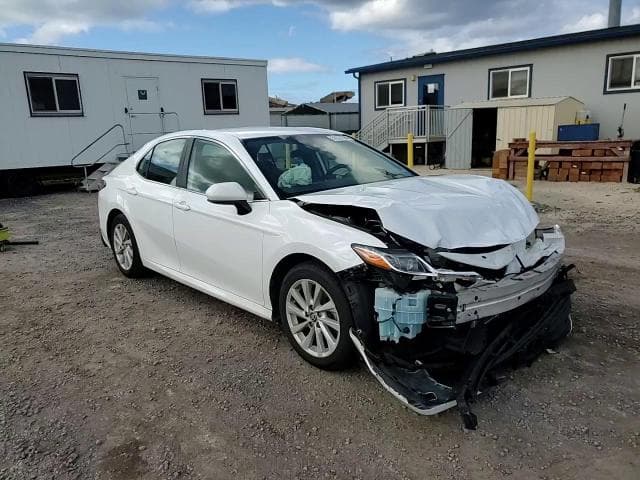 2022 TOYOTA CAMRY LE LE 13