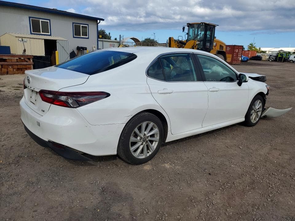 2022 TOYOTA CAMRY LE LE 3
