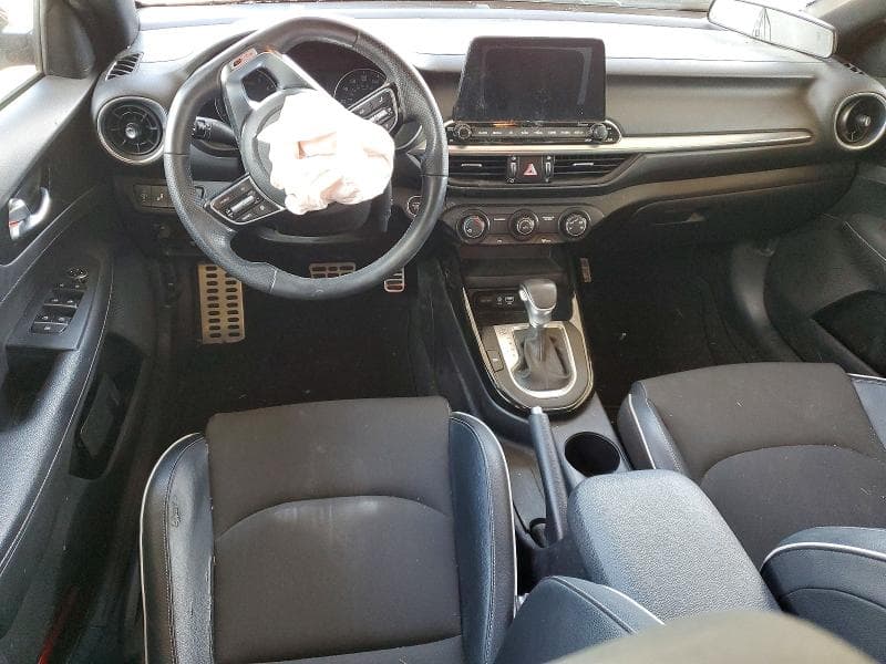2020 KIA FORTE GT LINE 8