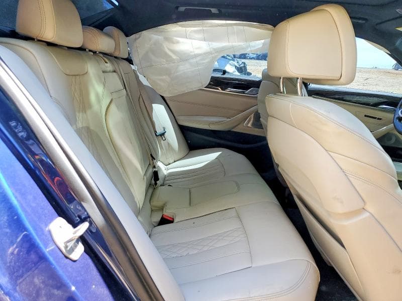 2017 BMW 540 I 10