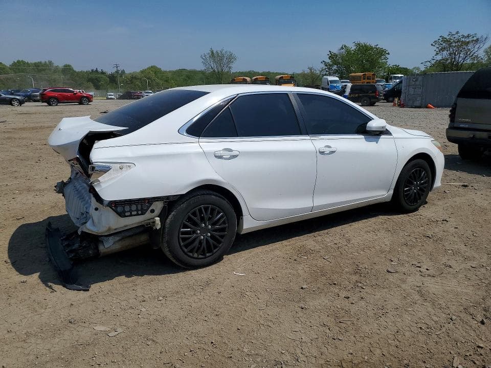 2016 TOYOTA CAMRY LE LE 3