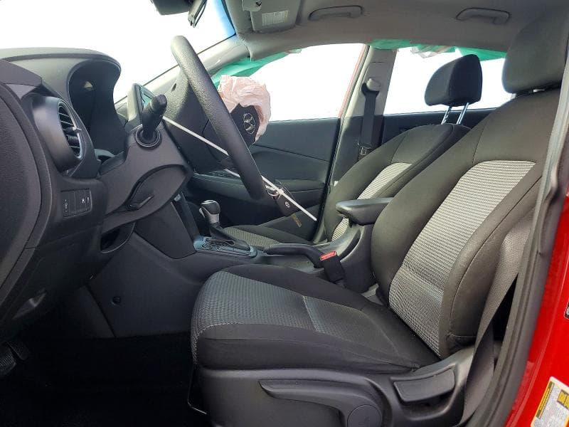 2021 HYUNDAI KONA SE 7