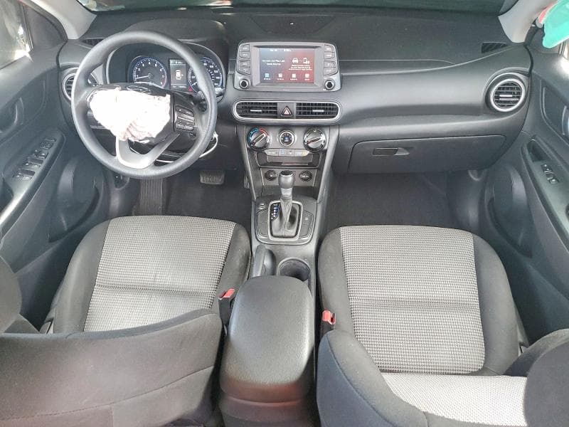 2021 HYUNDAI KONA SE 8