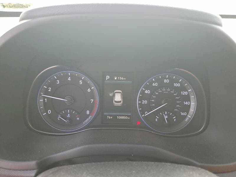 2021 HYUNDAI KONA SE 9