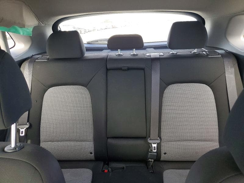 2021 HYUNDAI KONA SE 10