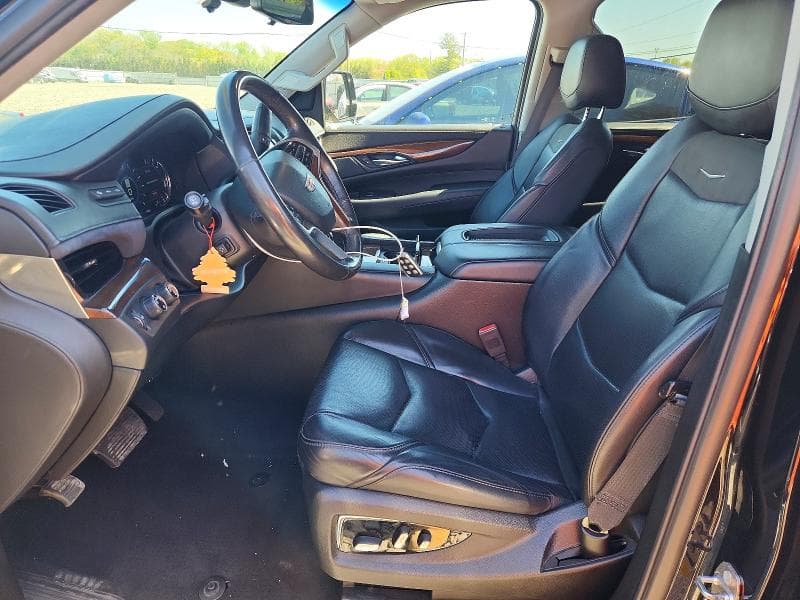 2018 CADILLAC ESCALADE ESV LUXURY 7