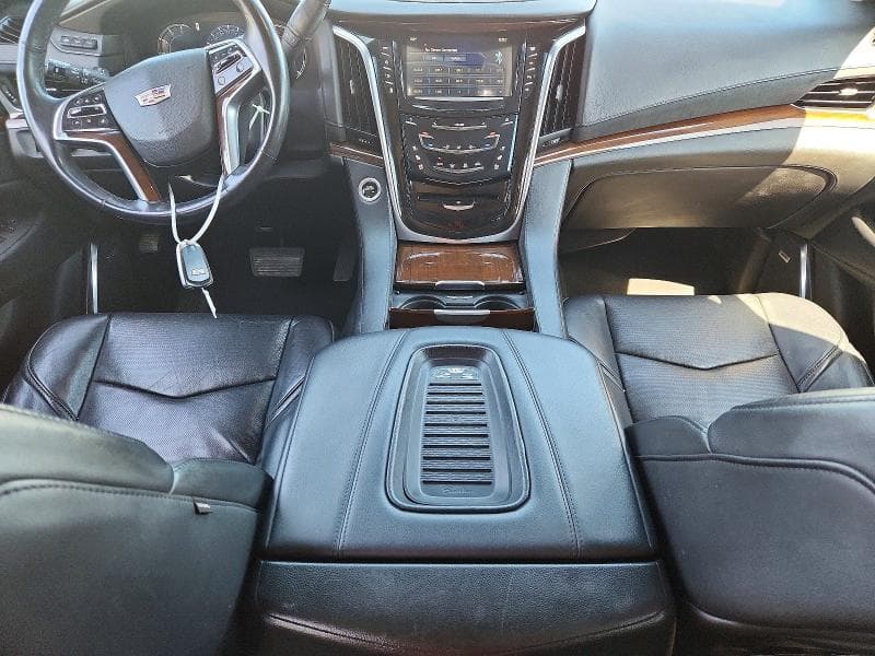 2018 CADILLAC ESCALADE ESV LUXURY 8