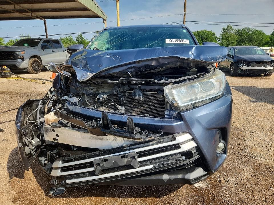 2019 TOYOTA HIGHLANDER XLE 5