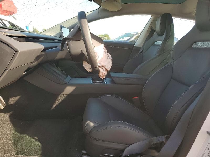2026 TESLA MODEL 3 7
