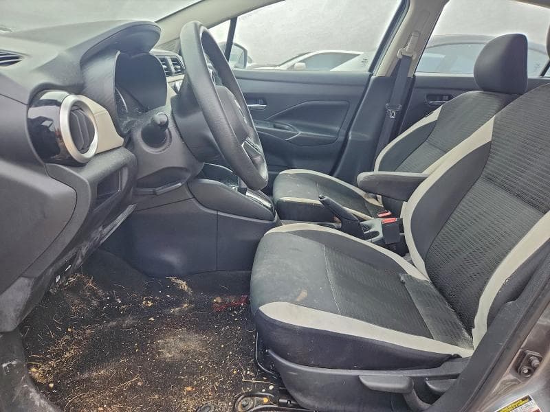 2020 NISSAN VERSA SV SV 7