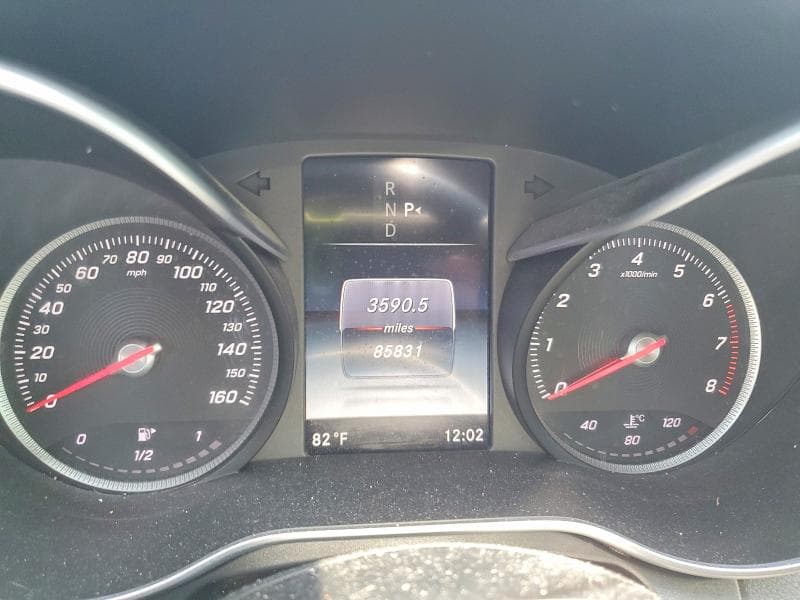 2017 MERCEDES-BENZ C 300 300 9