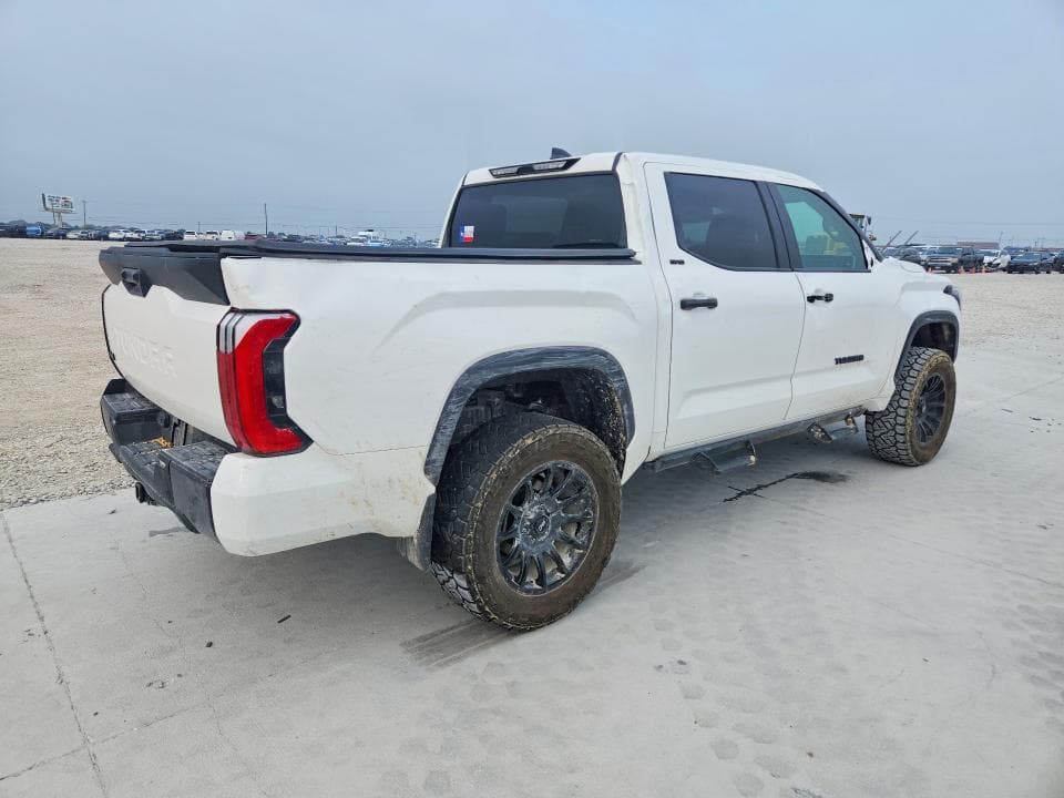 2024 TOYOTA TUNDRA SR5 SR5 3