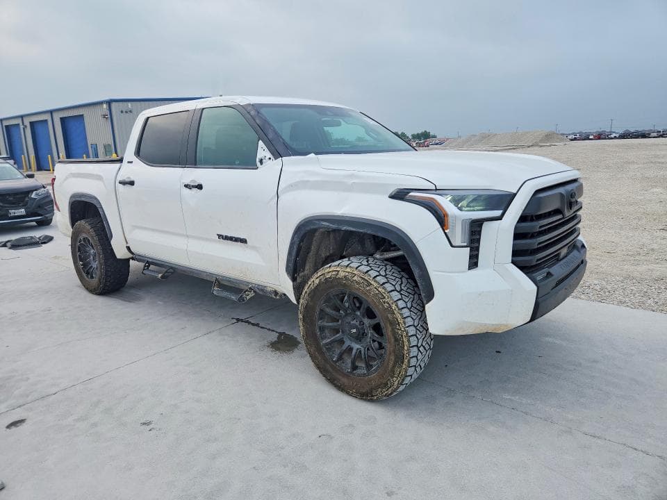 2024 TOYOTA TUNDRA SR5 SR5 4