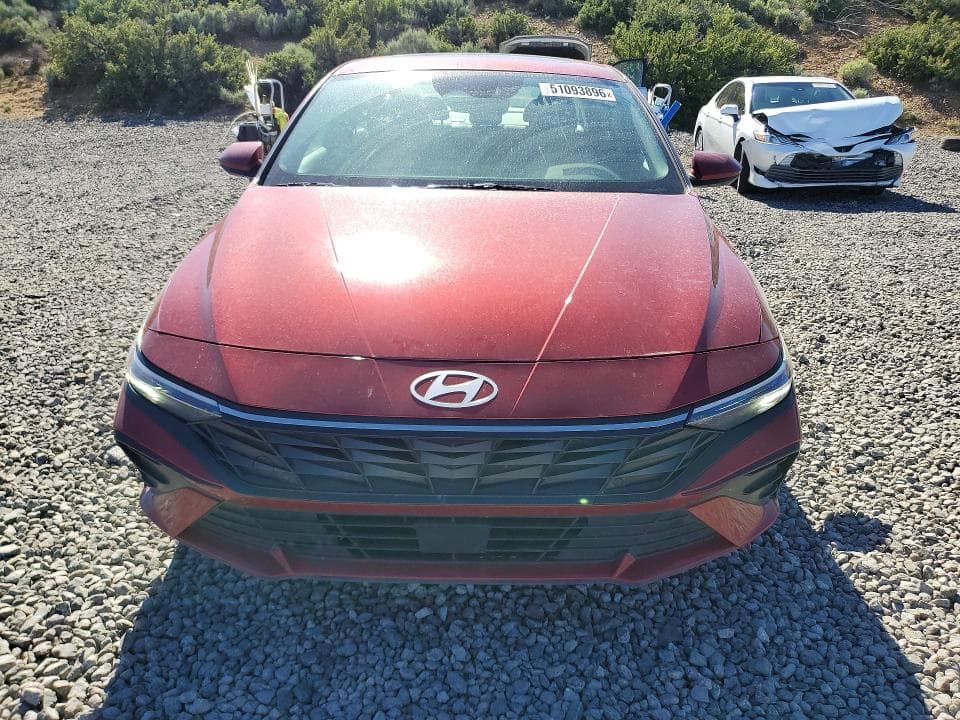 2024 HYUNDAI ELANTRA SEL SEL 5