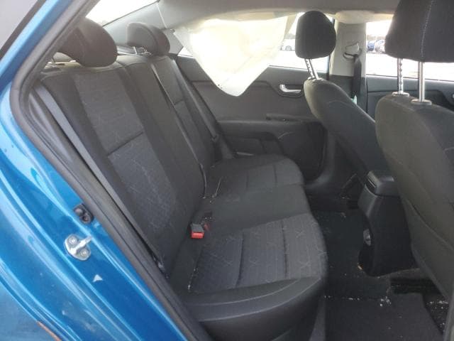 2022 KIA RIO S 10