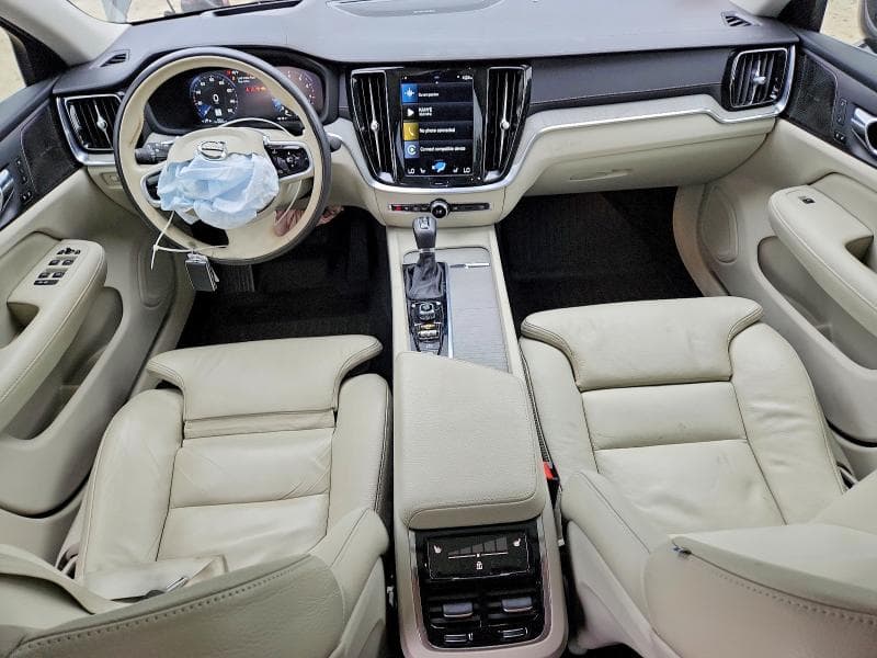 2021 VOLVO S60 T5 INSCRIPTION T5 INSCRIPTION 8
