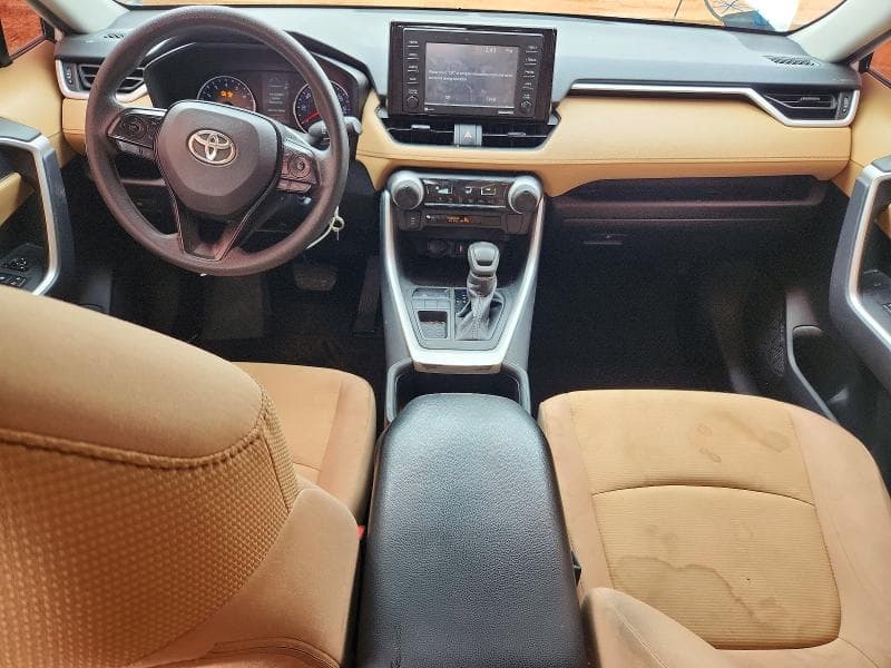 2022 TOYOTA RAV4 LE 8
