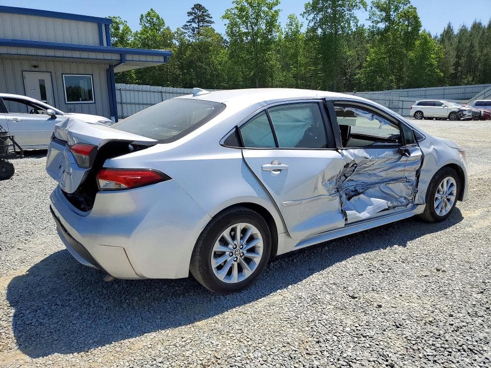 2022 TOYOTA COROLLA XLE XLE 3