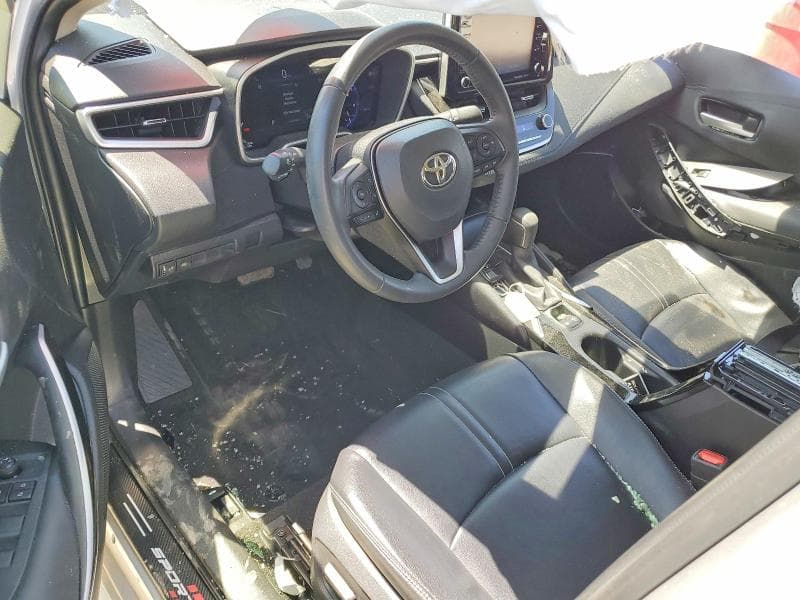 2022 TOYOTA COROLLA XLE XLE 8