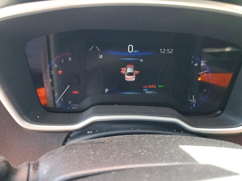 2022 TOYOTA COROLLA XLE XLE 9