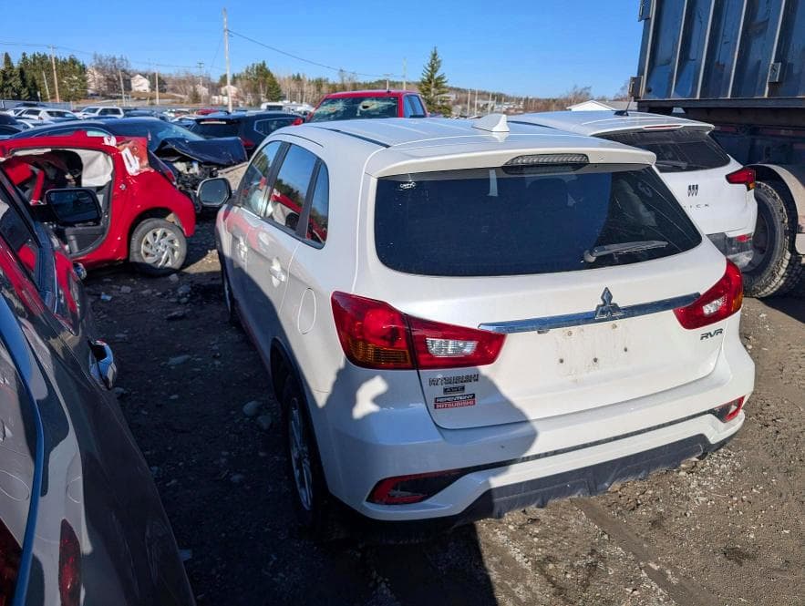 2019 MITSUBISHI RVR SE 2