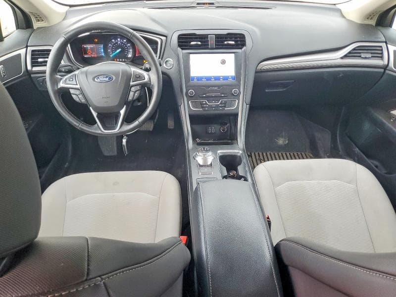 2020 FORD FUSION SE 8