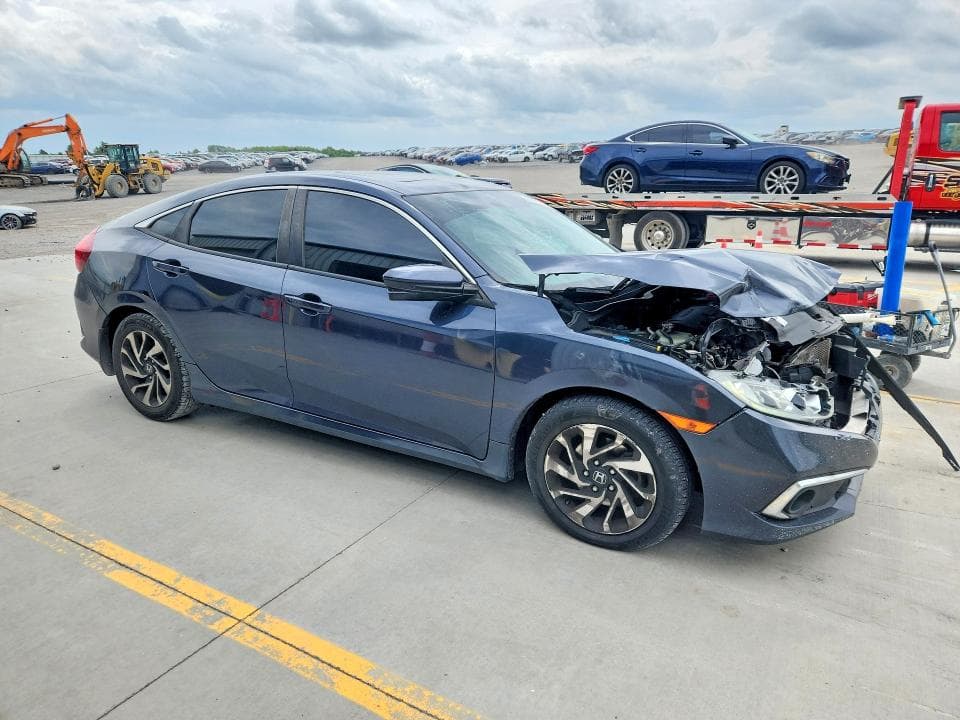 2018 HONDA CIVIC EX 4