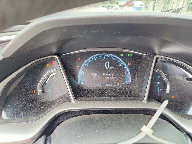 2018 HONDA CIVIC EX 9