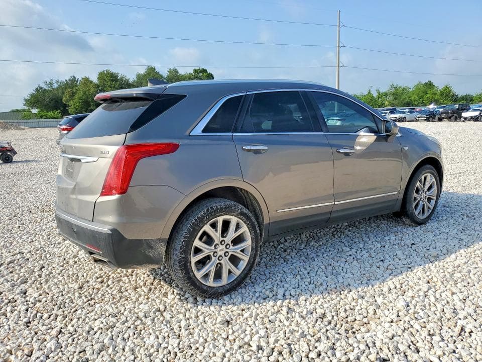2018 CADILLAC XT5 LUXURY 3