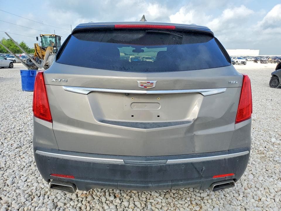 2018 CADILLAC XT5 LUXURY 6