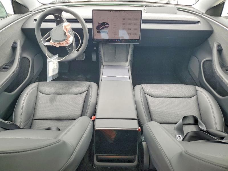 2025 TESLA MODEL 3 8