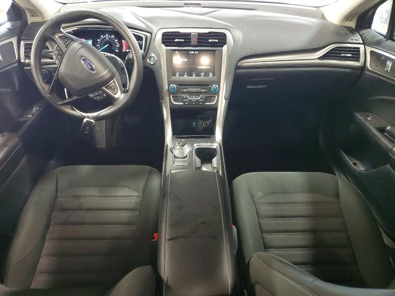 2017 FORD FUSION SE 8