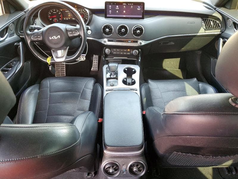 2022 KIA STINGER GT2 8