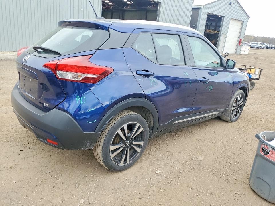 2019 NISSAN KICKS S 3