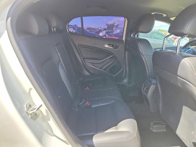 2017 MERCEDES-BENZ GLA 250 250 11