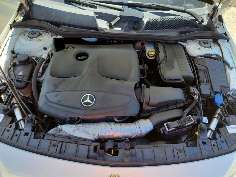 2017 MERCEDES-BENZ GLA 250 250 12