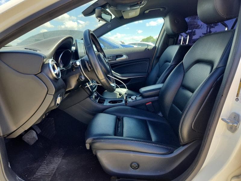 2017 MERCEDES-BENZ GLA 250 250 7