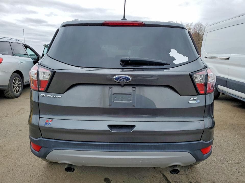 2018 FORD ESCAPE SE SE 6
