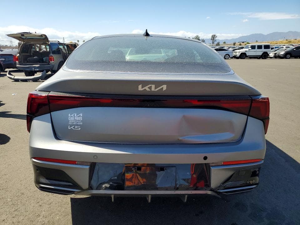 2025 KIA K5 6