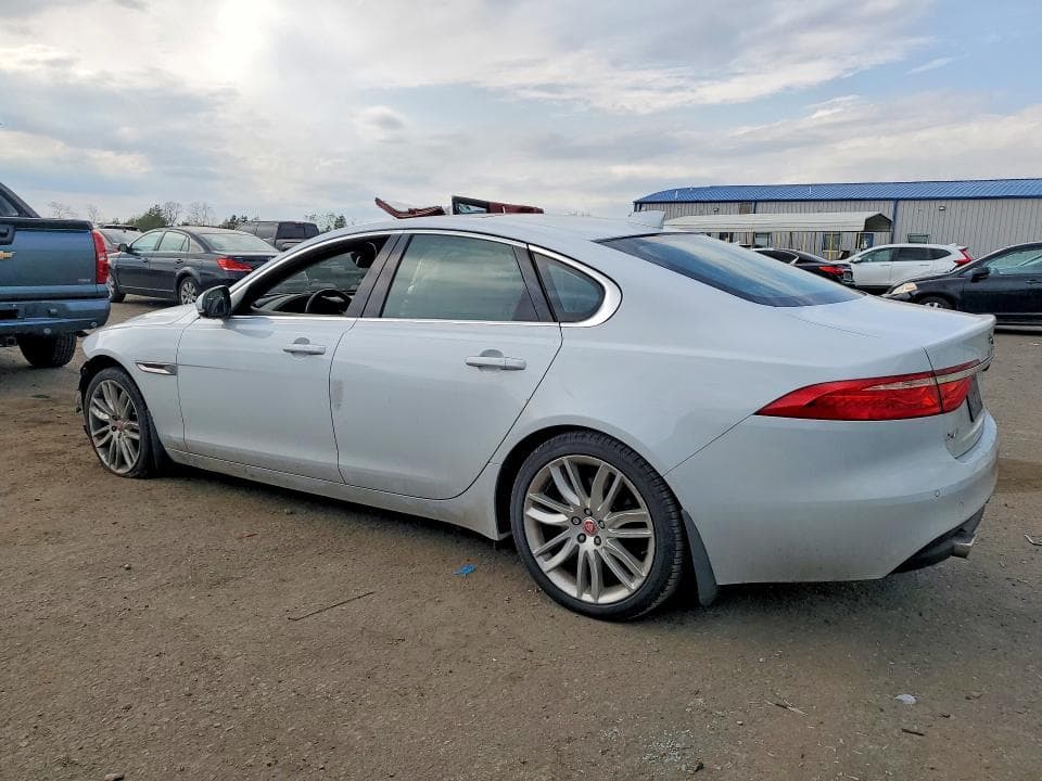 2018 JAGUAR XF PORTFOLIO LE 2