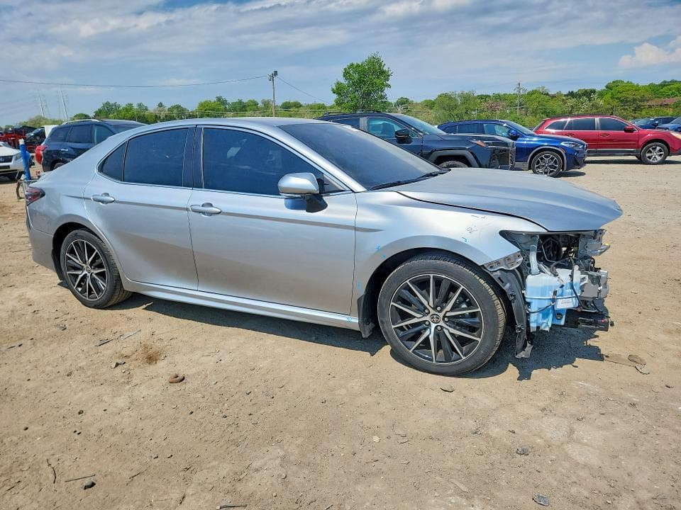 2022 TOYOTA CAMRY SE SE 4